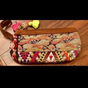 Nena & co clutch floral & geo neutral colors